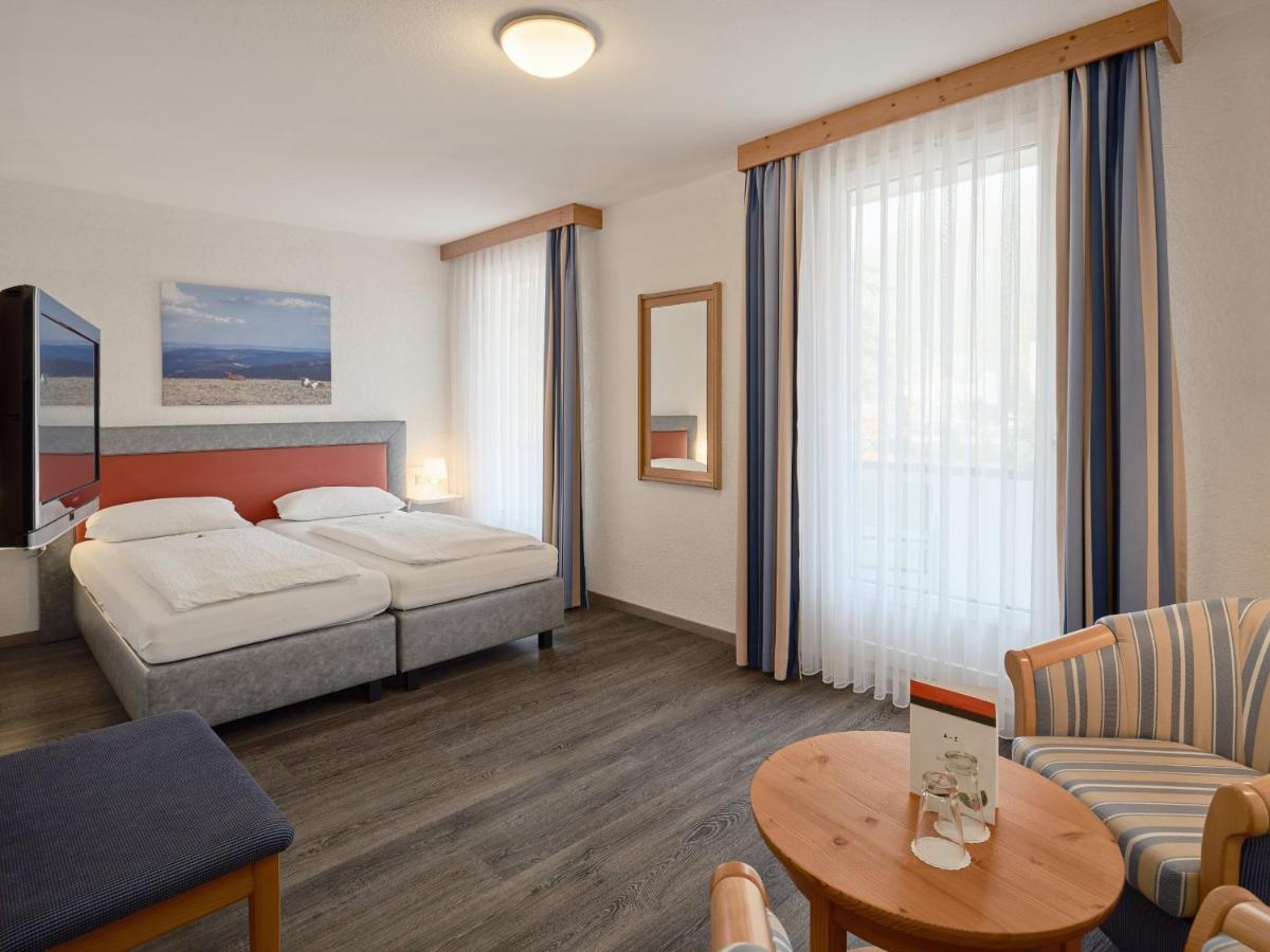 Gaestehaus Waldeck Titisee-Neustadt Exterior foto