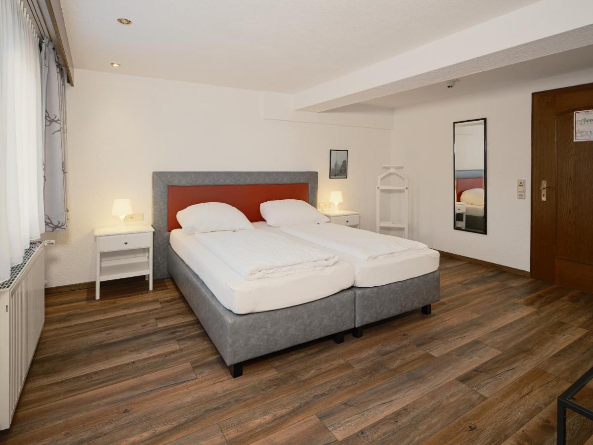 Gaestehaus Waldeck Titisee-Neustadt Exterior foto